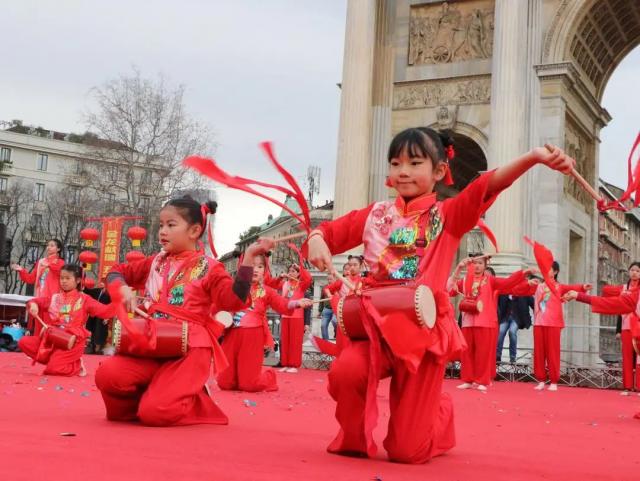 米蘭華埠2024“喜迎新春 舞龍舞獅”大聯歡隆重舉行
